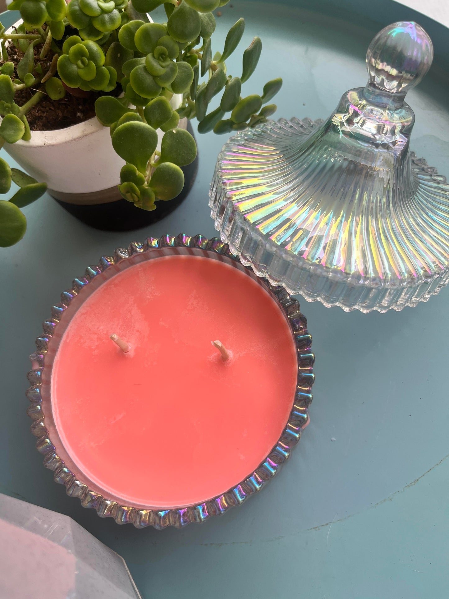 חיסול ! נר שעוות סויה בכלי שקוף עם אפקט מחליף צבעים בניחוח תות