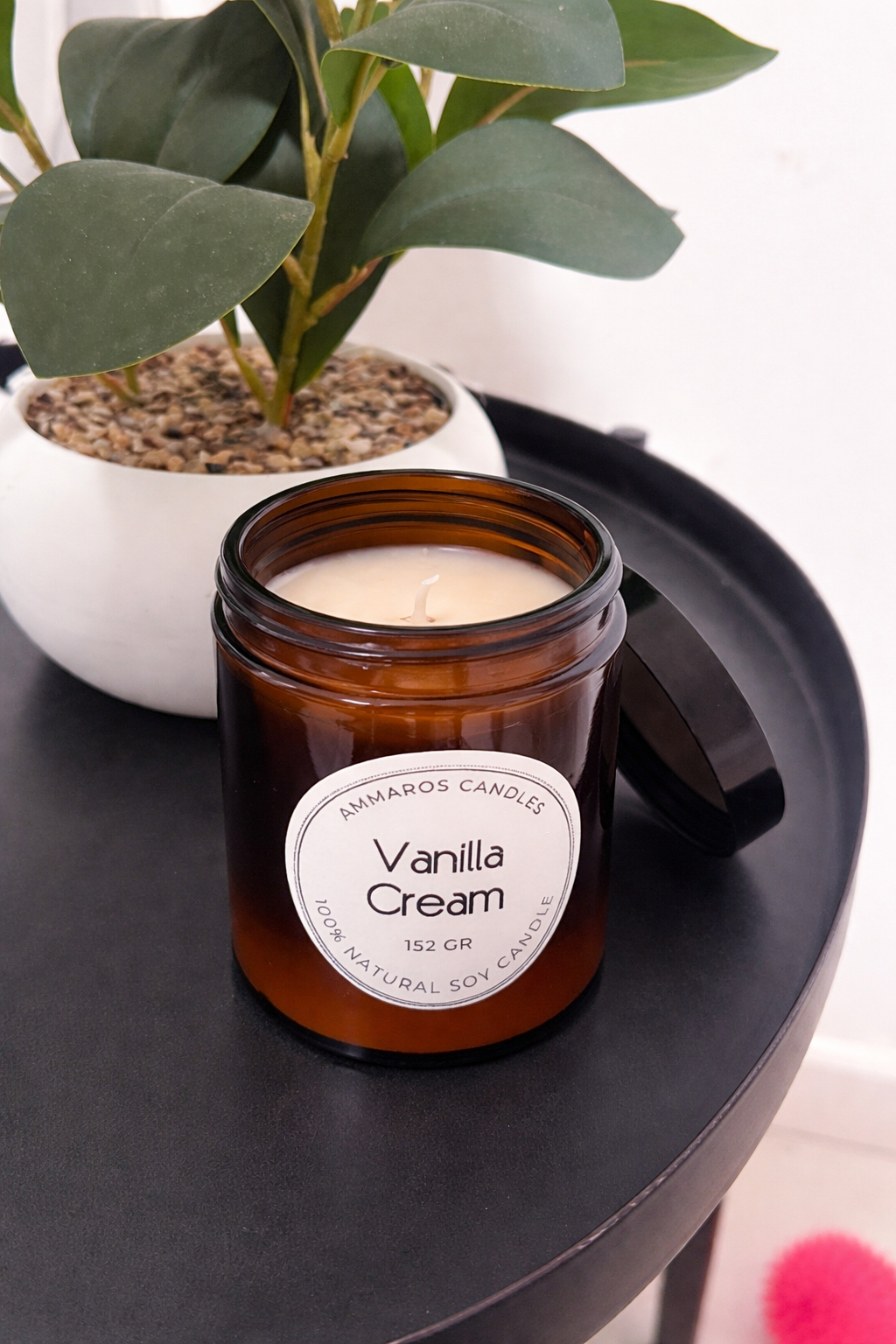 נר שעוות סויה בכלי חום בינוני בניחוח Vanilla cream
